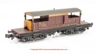 377-877 Graham Farish Queen Mary Brake Van YTX number ADS58299 in EWS livery with weathered finish
